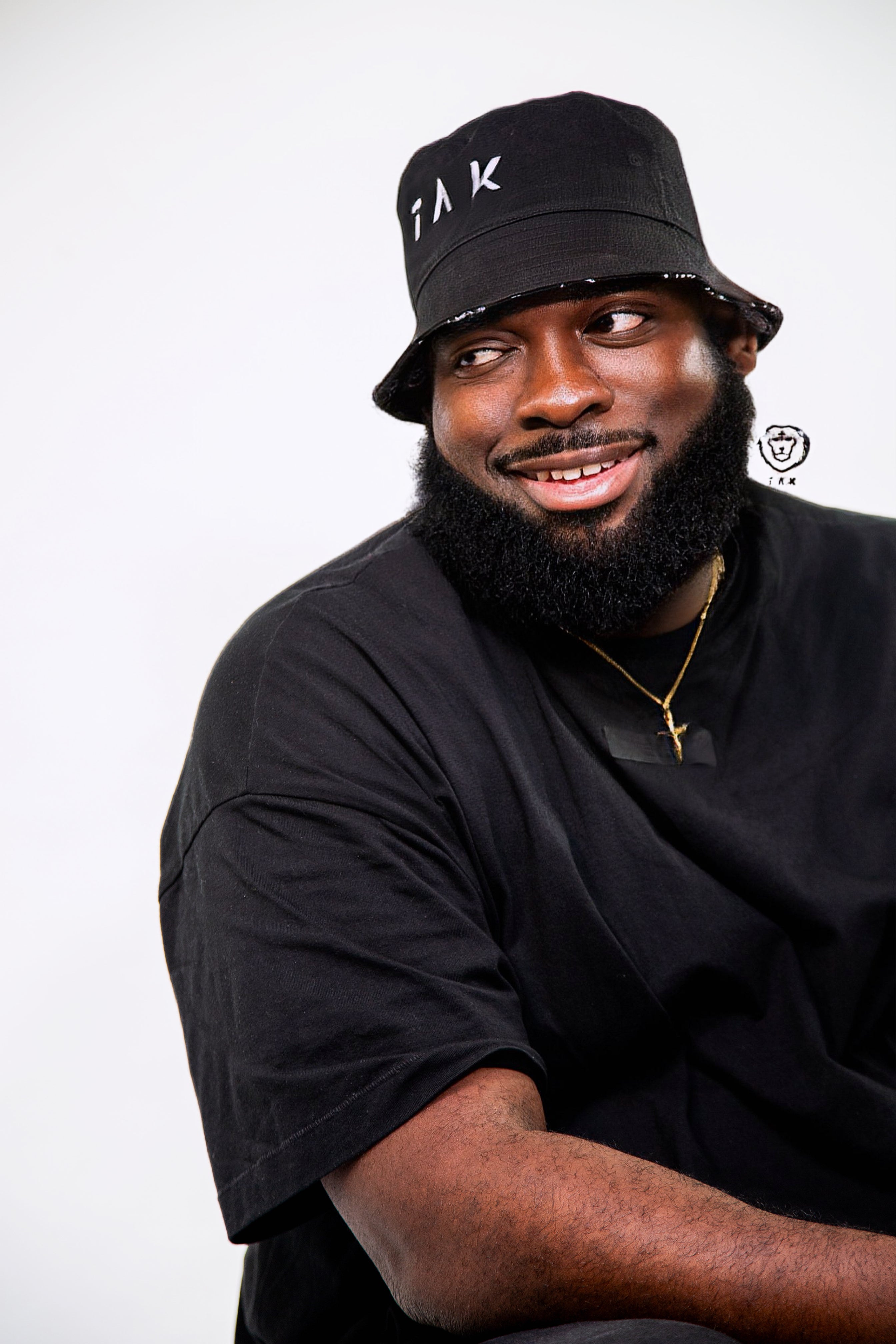 TAK REVERSIBLE BUCKET HATS